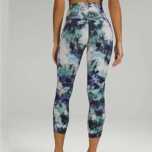 Lululemon Align High-Rise Crop with Pockets 23"
Meteor Wash Print Multi